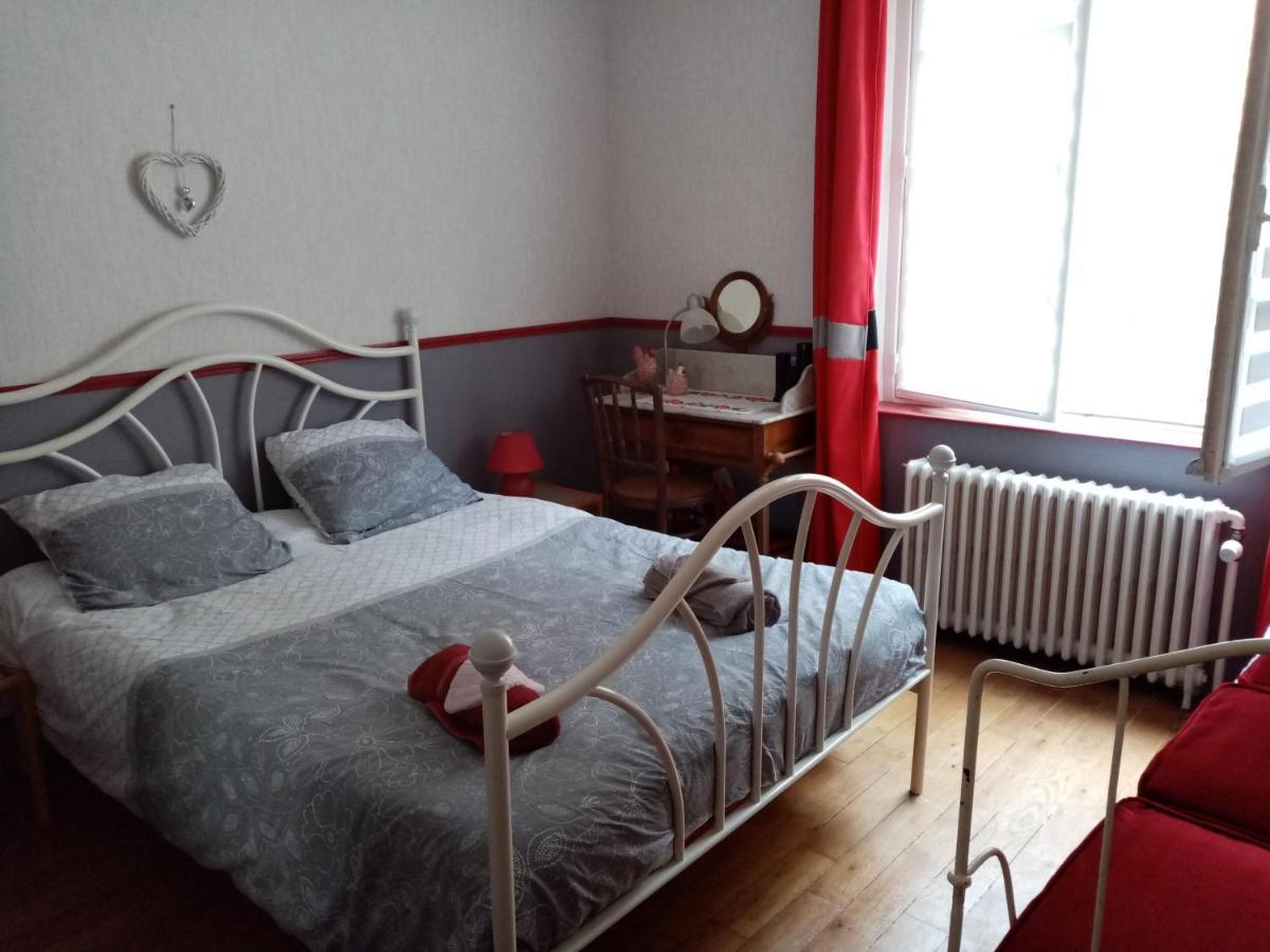 Gite Les 27 Roses Et Plus Chatel-Censoir Exterior photo