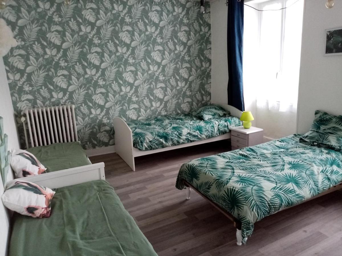 Gite Les 27 Roses Et Plus Chatel-Censoir Exterior photo